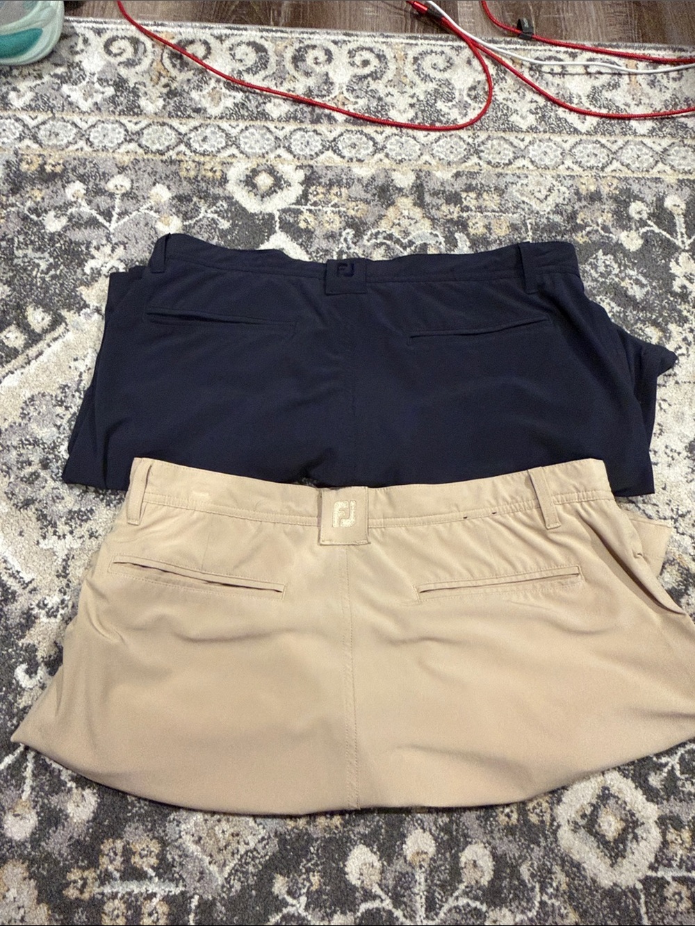 FootJoy men’s shorts size 34 — Navy & Khaki